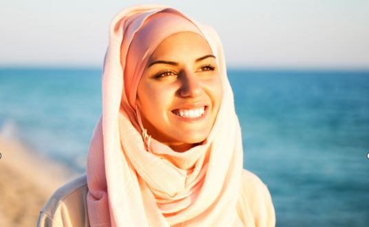 Yalnız Seyahat Eden Müslüman Kadınlar   